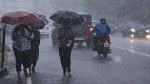 സംസ്ഥാനത്ത് അതി തീവ്ര മഴയ്ക്ക് ഇന്ന് നേരിയ കുറവുണ്ടായേക്കും;