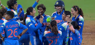 പുതുയുഗപ്പിറവി! ലോകത്തിന്റെ നെറുകയില്‍ ഇന്ത്യന്‍ വനിതകള്‍; ഏകദിന ലോകകപ്പ് കിരീടം ഇന്ത്യക്ക്