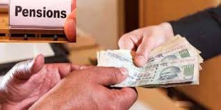 ക്രിസ്മസ്, പുതുവർഷ സമ്മാനം: ഡിസംബറിലെ ക്ഷേമ പെൻഷൻ വിതരണം 15 മുതൽ